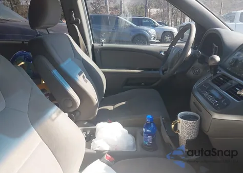 2010 Honda Odyssey Ex from USA, damaged, VIN 5FNRL3H47AB032972